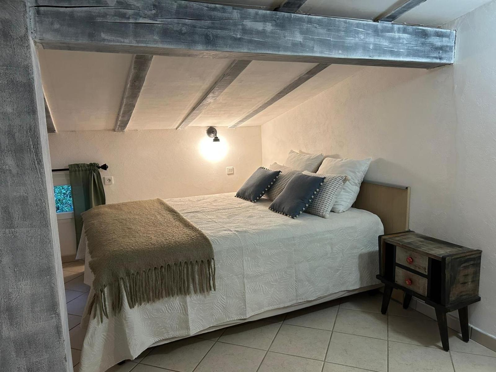 Residence Gabrielle Le Cannet Des Maures Eksteriør billede
